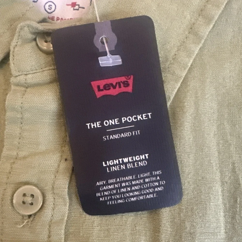 Levi's Linen Blend SS Lightweight Shirt Pocket Green Small Travel‎ Beach NEW